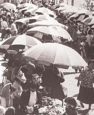 항쟁당시 광주는 무정부상태였지만 시민들이 구성한 수습대책위원회를 중심으로 광주시민들은 자발적으로 질서를 지키고 어려운 난국을 타개하기 위한 지혜와 용기를 모아내고자 했다.